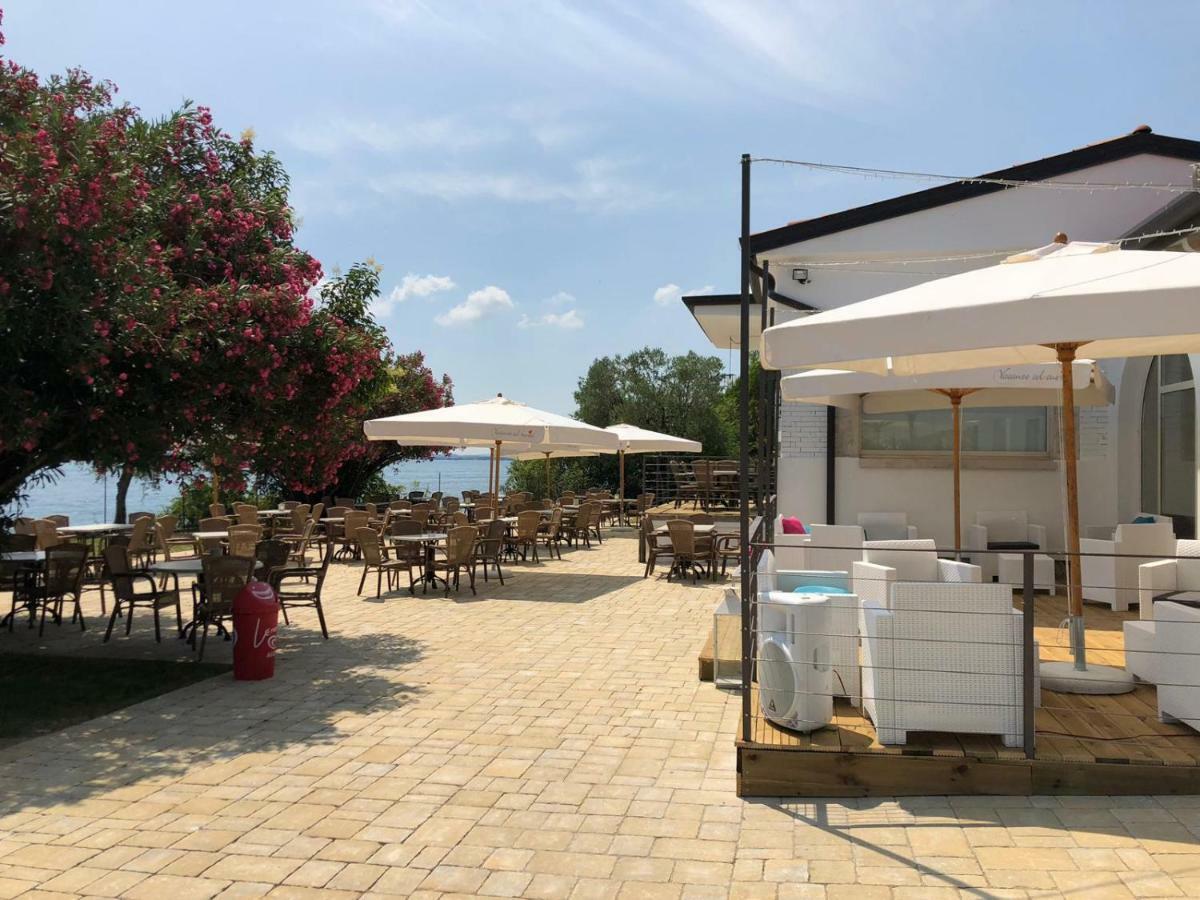 Sivinos Camping Boutique Манерба-дель-Гарда Экстерьер фото