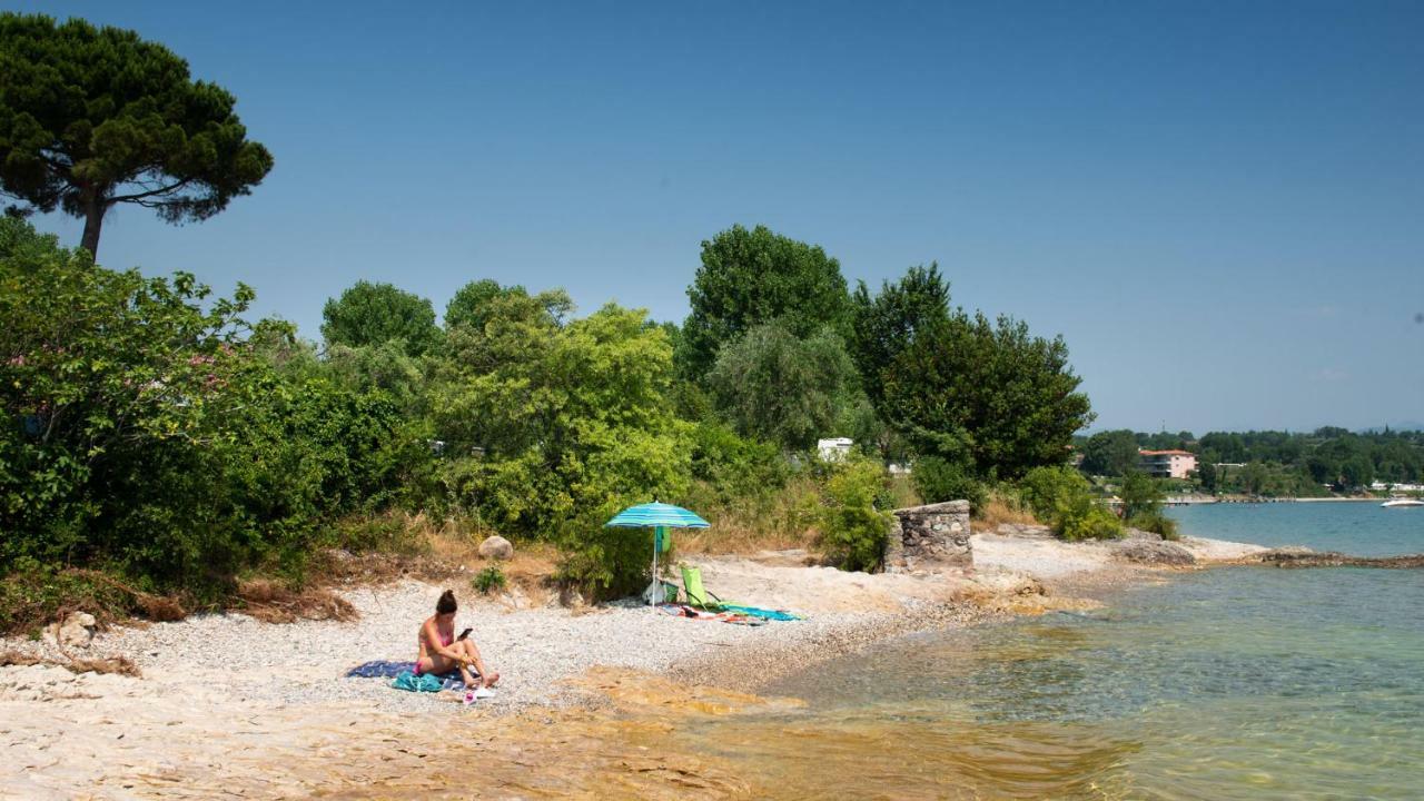 Sivinos Camping Boutique Манерба-дель-Гарда Экстерьер фото