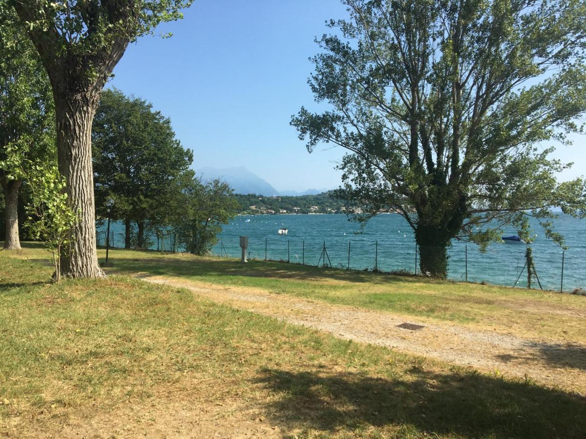 Sivinos Camping Boutique Манерба-дель-Гарда Экстерьер фото